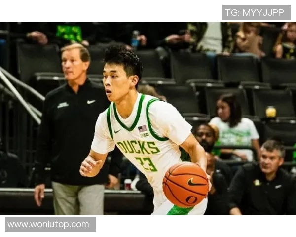 在他手下打球，林葳要乖一点哦…