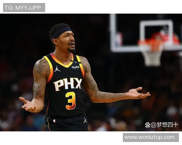 新浪NBA太阳队热点小时报丨2026年01月18日08时_今日实时NBA太阳队热点速递